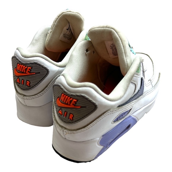 Sz 2.5Y Nike Air Max Sneakers - Picture 3 of 5